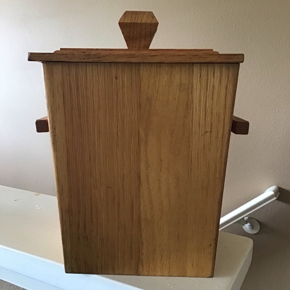 Vintage Wooden Handmade Square Ice Bucket with Lid - Picture 3 of 6